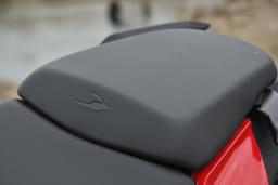 Bajaj Dominar 250 Color Black