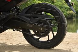 Bajaj Dominar 250 Color Black