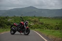 Bajaj Dominar 250 Front Right Three Quarter