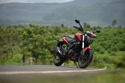 Bajaj Dominar 250 Front Right Three Quarter