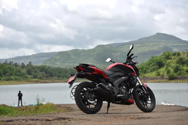 Front Right Three Quarter Image - 22649