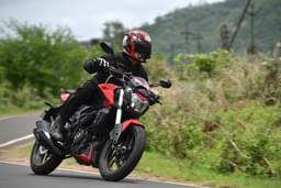 Bajaj Dominar 250 Front Right Three Quarter