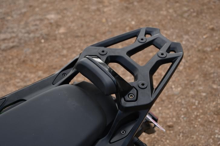 Bajaj Dominar 400 Color Black