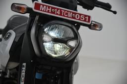 Bajaj Freedom 125 Front View