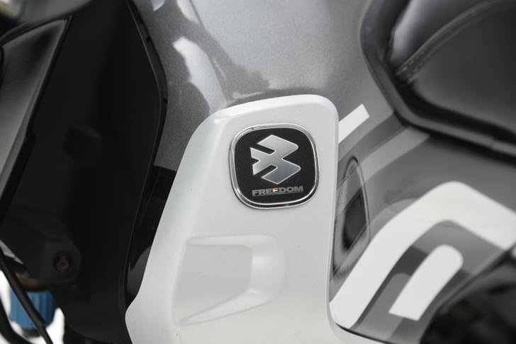 Bajaj Freedom 125 Color Grey