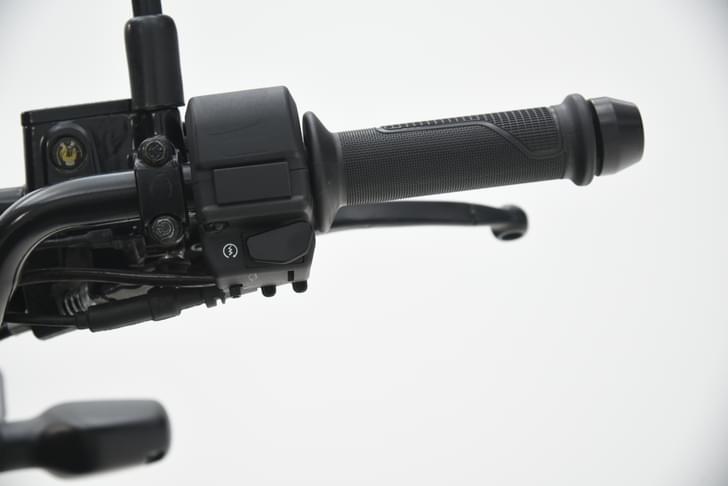 Bajaj Freedom 125 Color Black