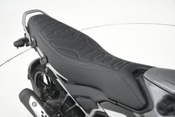Bajaj Freedom 125 Color Black