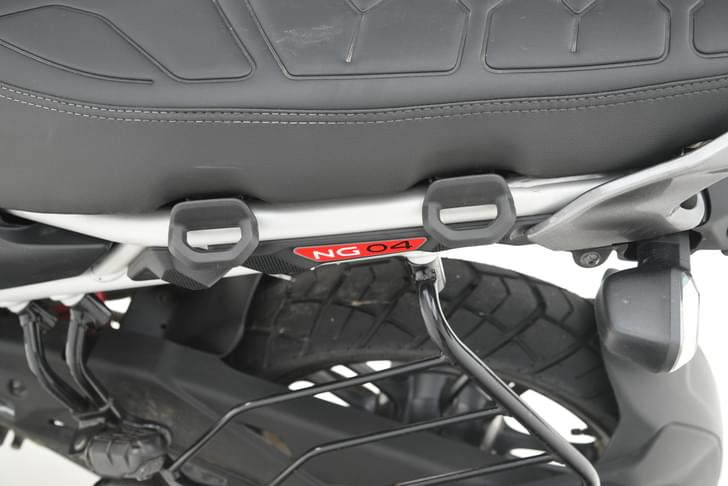 Bajaj Freedom 125 Color Black, Silver, Red