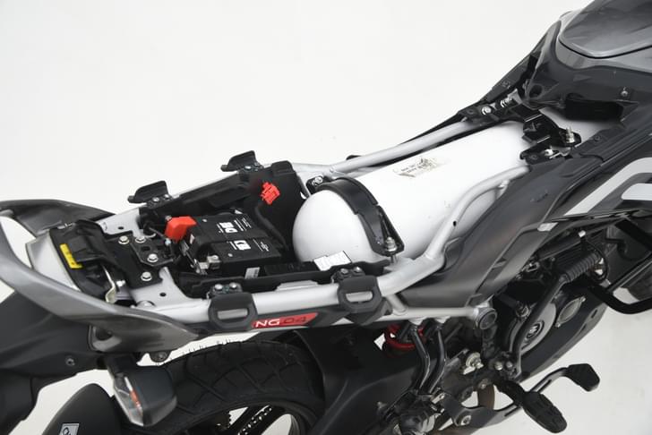 Bajaj Freedom 125 Low Battery Indicator