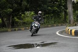 Bajaj Freedom 125 Front Right Three Quarter