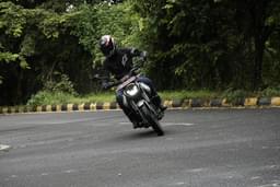 Bajaj Freedom 125 Front Left Three Quarter