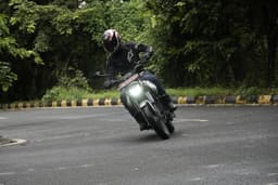 Bajaj Freedom 125 Front Left Three Quarter