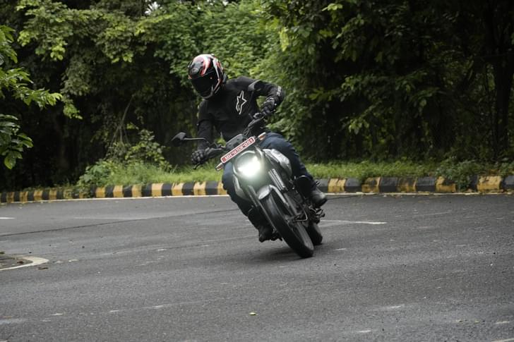 Bajaj Freedom 125 Front Left Three Quarter