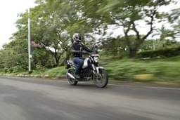 Bajaj Freedom 125 Front Right Three Quarter