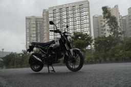 Bajaj Freedom 125 Front View