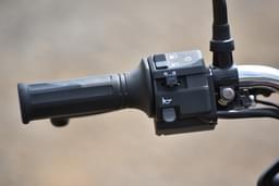 Bajaj Platina 110 H Gear Color Black