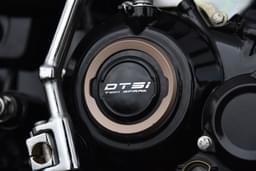 Bajaj Platina 110 H Gear Engine Shot Left