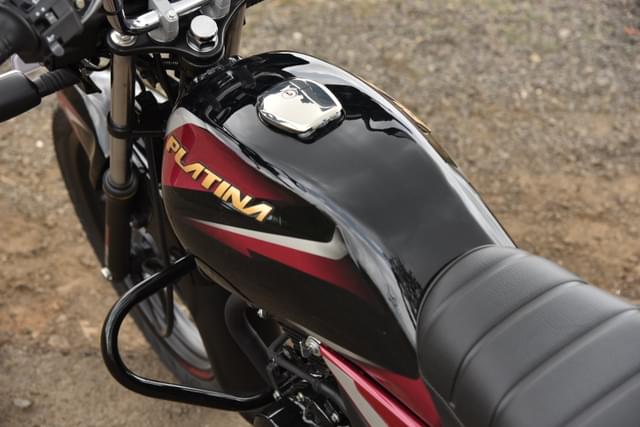 Closed Fuel Lid Image - 22843