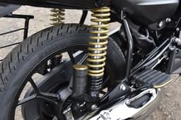 Bajaj Platina 110 H Gear Color Black, Gold