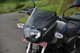Bajaj Pulsar 125 Front View