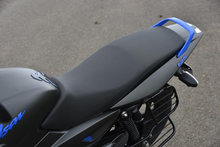 Bajaj Pulsar 125 Rear View