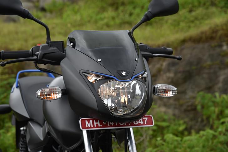 Bajaj Pulsar 125 Front View