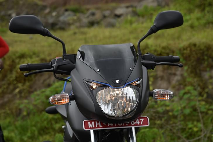 Bajaj Pulsar 125 Front View