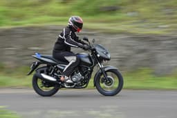 Bajaj Pulsar 125 Color Black