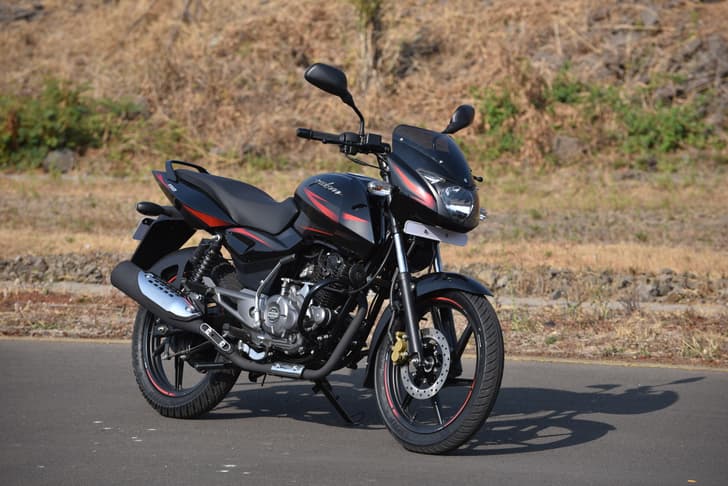 Bajaj Pulsar 150 Images