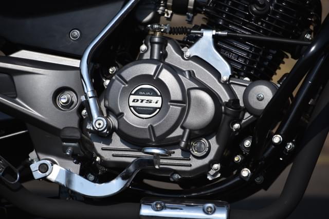 Engine Shot Right Image - 20889