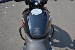 Bajaj Pulsar 150 Closed Fuel Lid