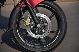 Bajaj Pulsar 220f Color Black