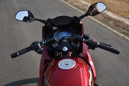 Bajaj Pulsar 220f Color Red