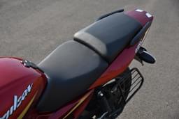 Bajaj Pulsar 220f Color Red