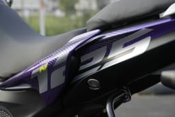 Bajaj Pulsar N125 Color Purple