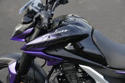 Bajaj Pulsar N125 Color Black