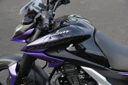 Bajaj Pulsar N125 Color Black