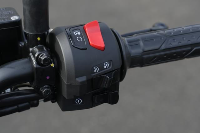 Color Black Image - 24028