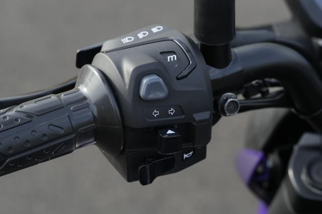 Color Black Image - 24031