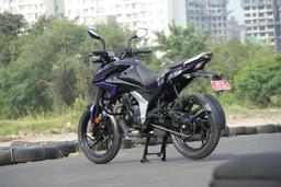 Bajaj Pulsar N125 Front Right Three Quarter