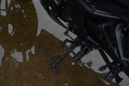 Bajaj Pulsar N160 Side Stand