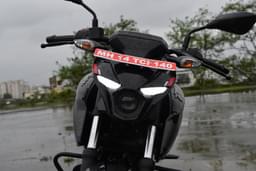 Bajaj Pulsar N160 Front View