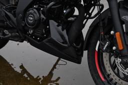 Bajaj Pulsar N160 Color Black