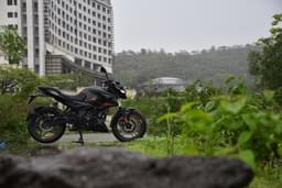 Bajaj Pulsar N160 Front View