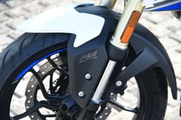 Bajaj Pulsar N250 Color Black