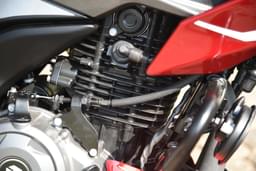 Bajaj Pulsar N250 Color Red