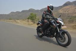 Bajaj Pulsar Ns160 Front Right Three Quarter