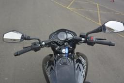 Bajaj Pulsar Ns160 Closed Fuel Lid