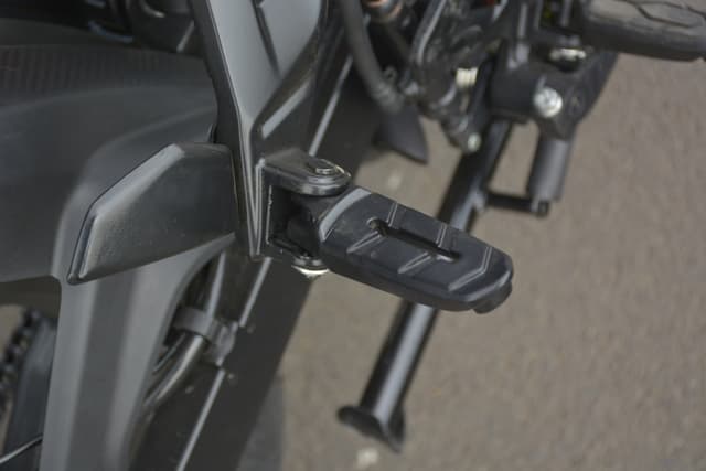 Side Stand Image - 22940