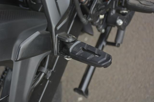 Side Stand Image - 22940